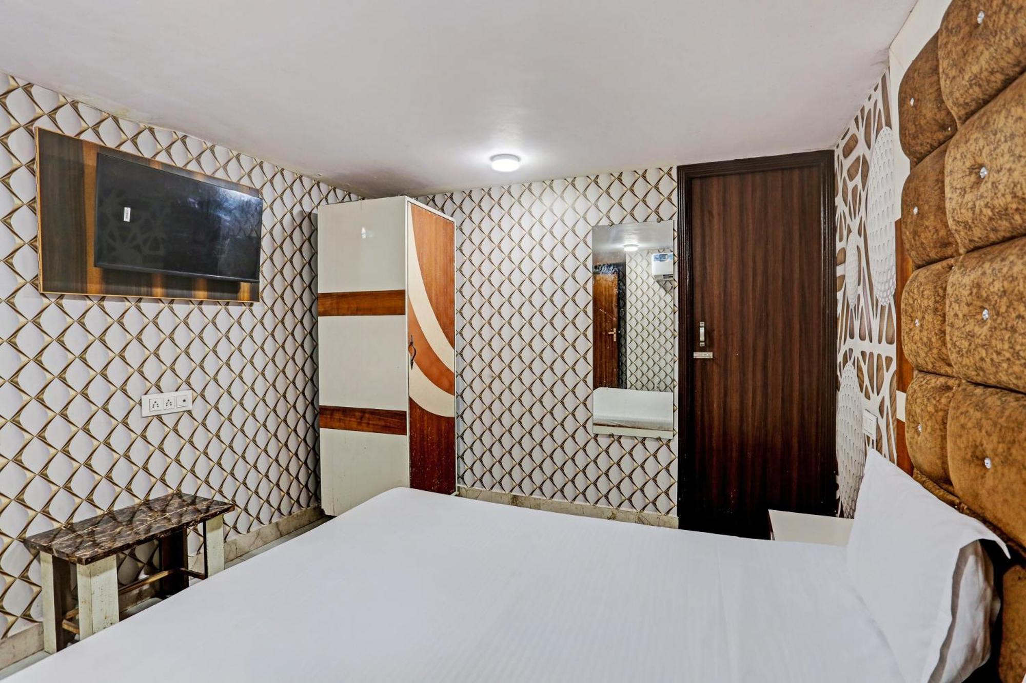 Hotel O Saffron Night Stay Amritsar Ngoại thất bức ảnh